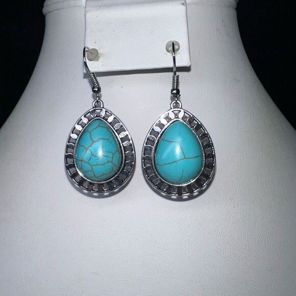 Silver Tone And Faux Turquoise Dangle Earrings - Picture 1 of 6